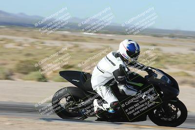 media/Oct-26-2025-Race Pace (Sun) [[c1447ca738]]/Verified/1-Turn 9 Inside (930am)/